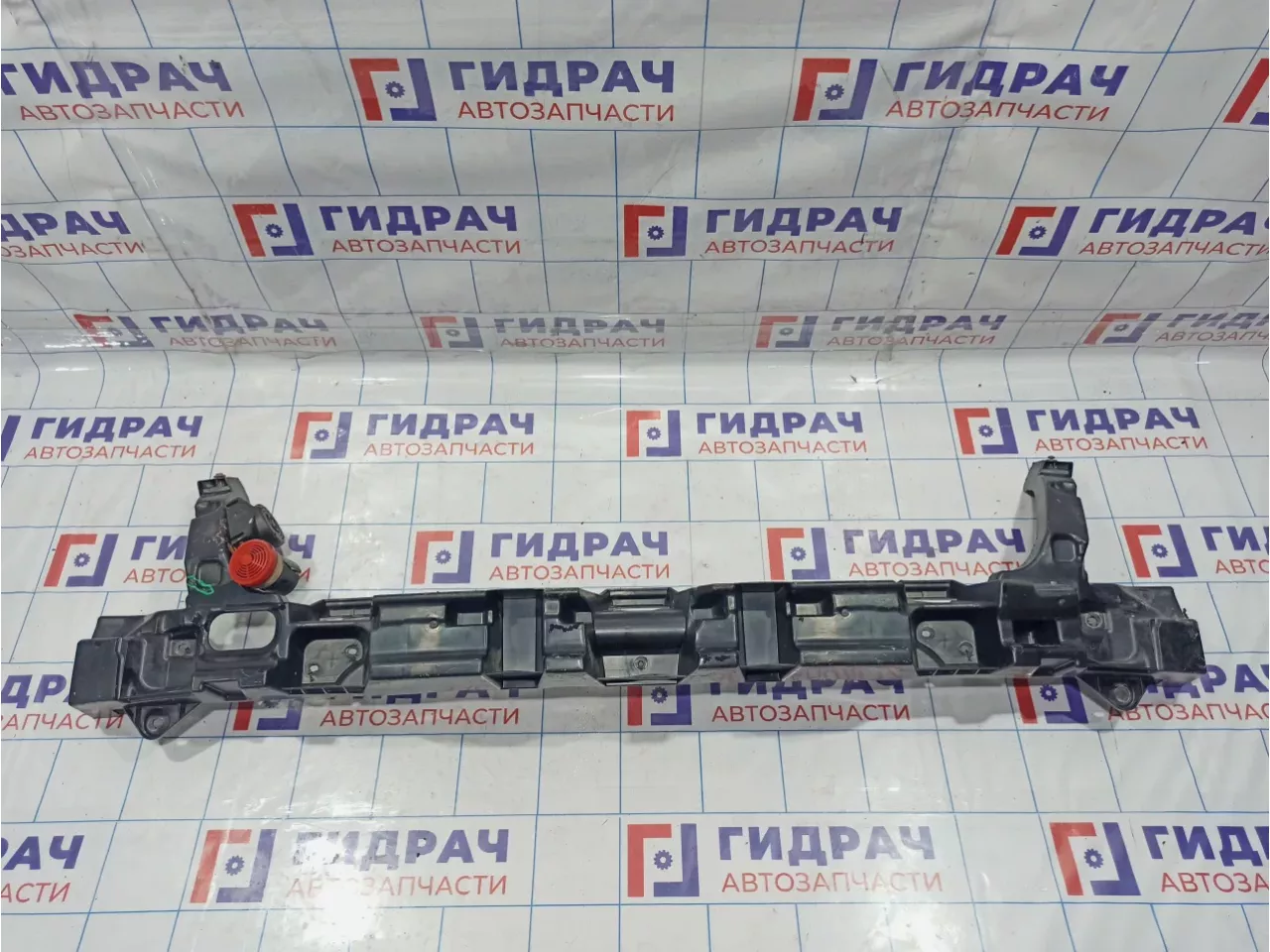 Усилитель заднего бампера Renault Duster (HS) 850907329R. Дефекты.